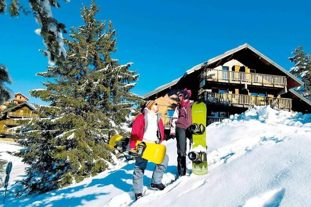 Apartment Le Chalet D'Aurouze 103, Appartement 6 Personnes - La Joue Du Loup